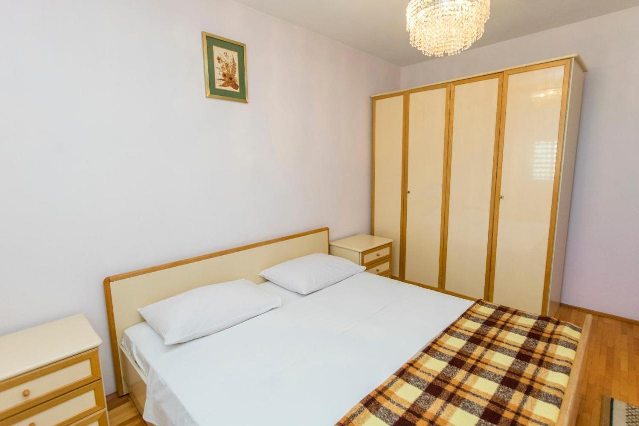 Apartment Smiljan Primošten Εξωτερικό φωτογραφία